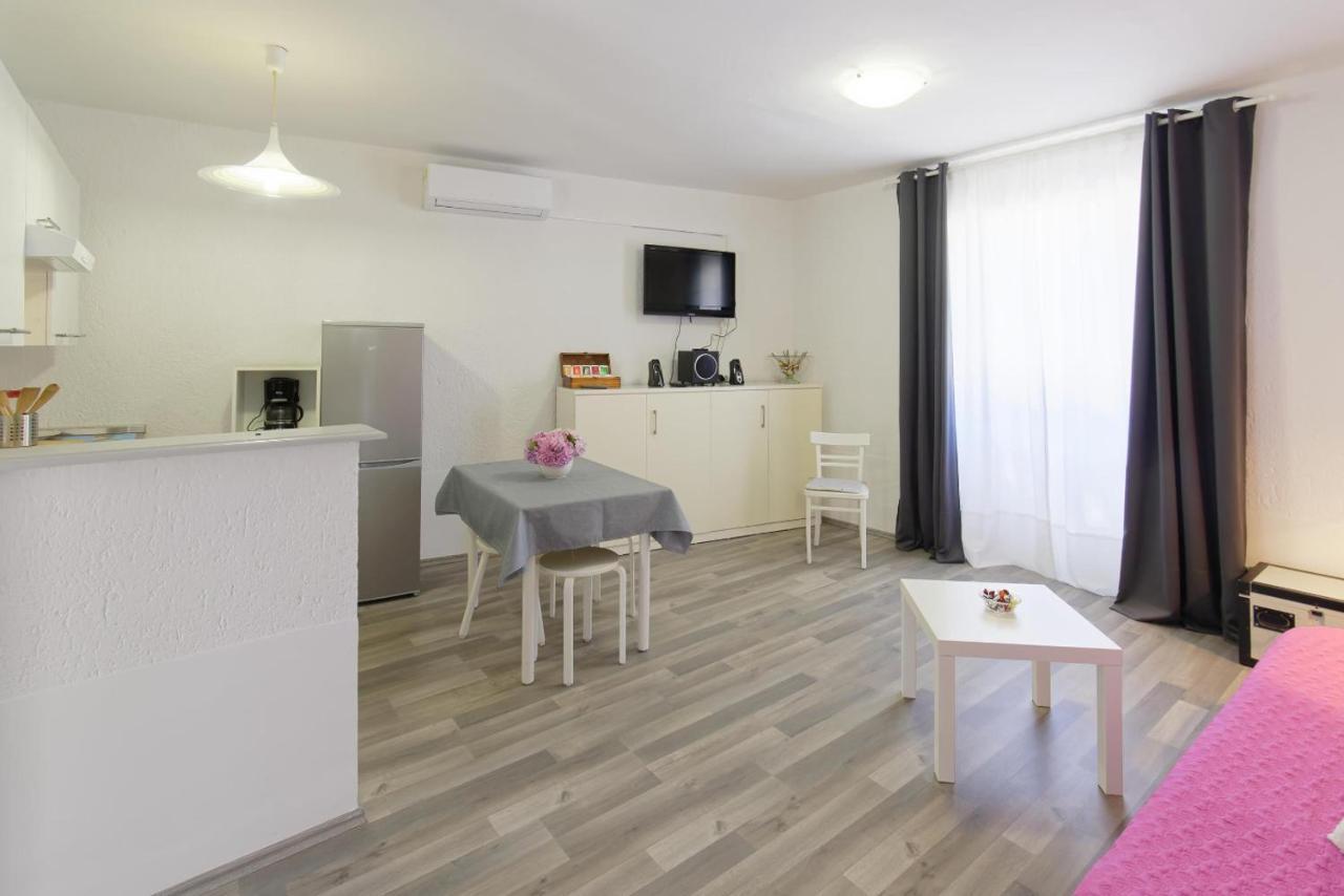 Apartment Anja 波雷奇 外观 照片